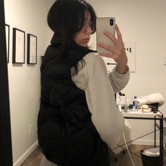 The North Face vest 550 Diamond Quilted Goose Down Puffer - Picture 4 of 5